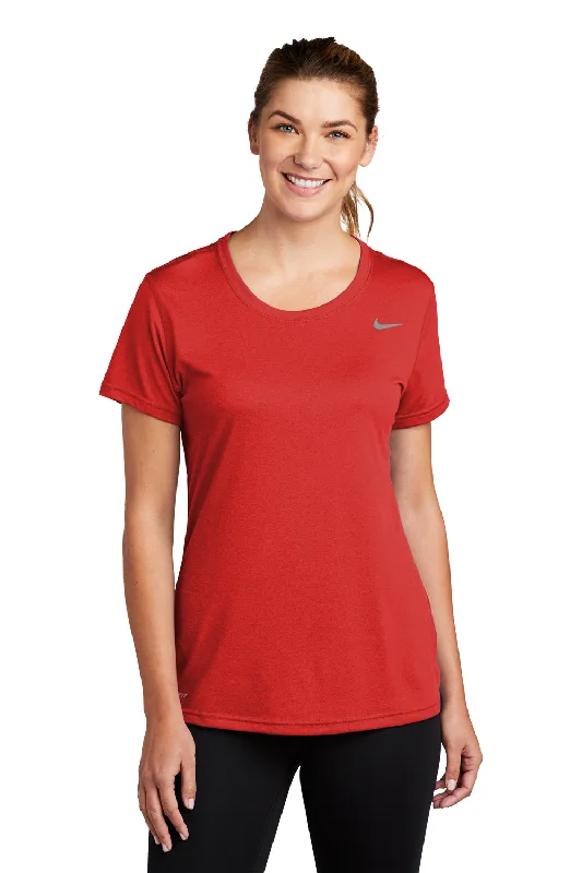 Nike Womens Legend Dri-Fit Moisture Wicking Short Sleeve Crewneck T-Shirt - University Red - Closeout